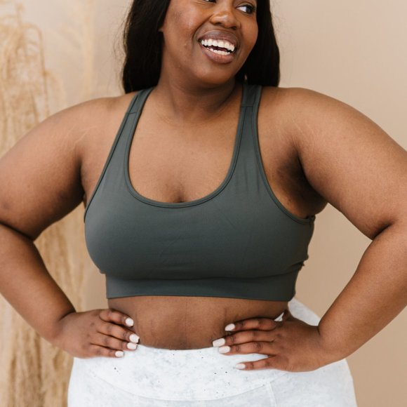 Zenana NWT Loads of Potential Full Size Padded Sports Bra in Ash Grey - Picture 10 of 13